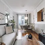 Apartment Dolmaci - 1 A Charonne Paris